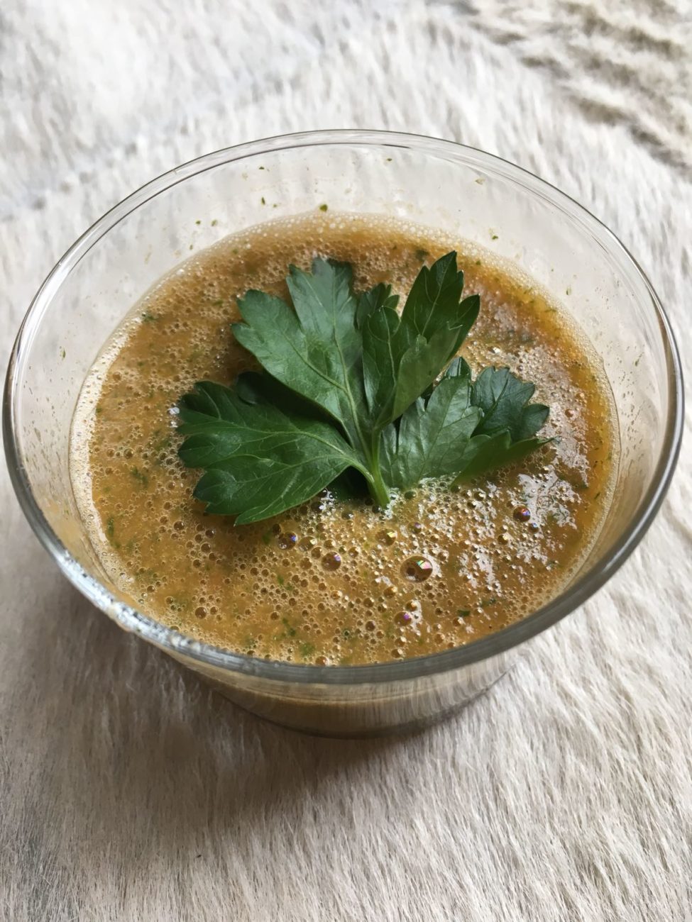 Spicy carrot & herb soup with kale chips